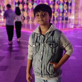 HUZEFA WADHWANI